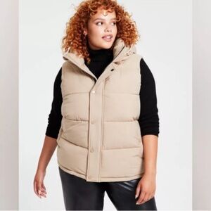 Bcbg bubble vest like new !